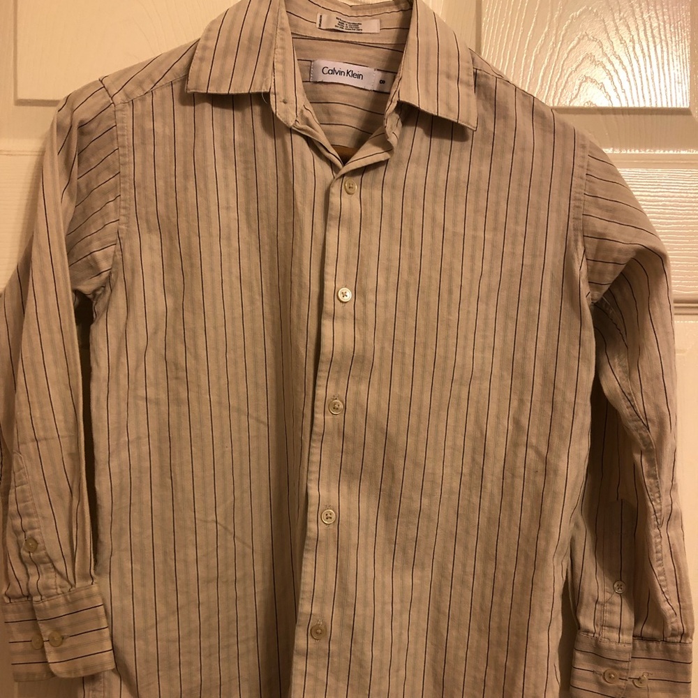 Calvin Klein boys button down shirt